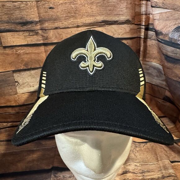 New Orleans Saints Hat Cap Black S/M Stretch Fit New Era 39 Thirty Spellout Bill - Picture 1 of 7